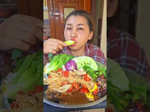 แม่ดวงกินแซ่บ ASMR ขน้ากรุบกรอบmukbangแม่ดวงกินแซ่บ