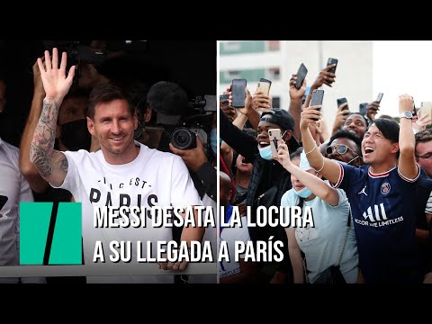 Messi desata la locura a su llegada a París