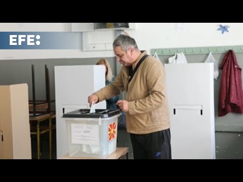 Las presidenciales en Macedonia del Norte transcurren con normalidad y buena participación