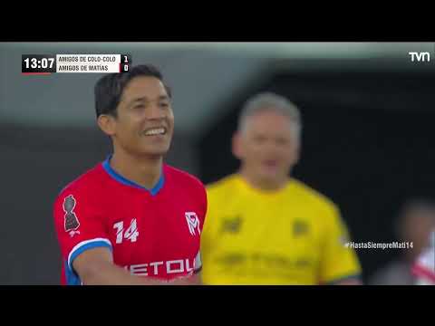 De penal: Así fue el primer gol de Matías Fernández en su adiós