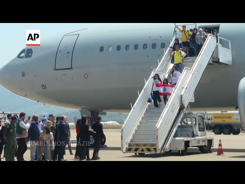 Plane carrying Brazilians fleeing Lebanon has landed in Brazil