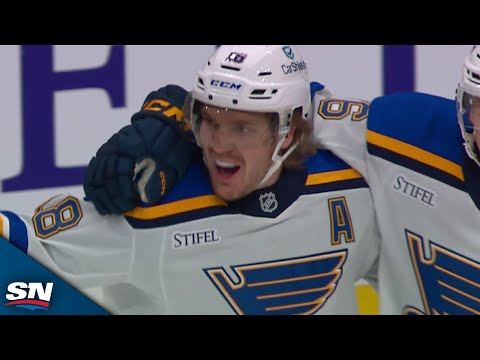 Blues Robert Thomas Picks Top Corner To Score First Goal Of Stanley Cup Playoffs