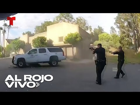 Sujeto roba un vehículo de obras públicas y arrolla a varios policías en Los Ángeles
