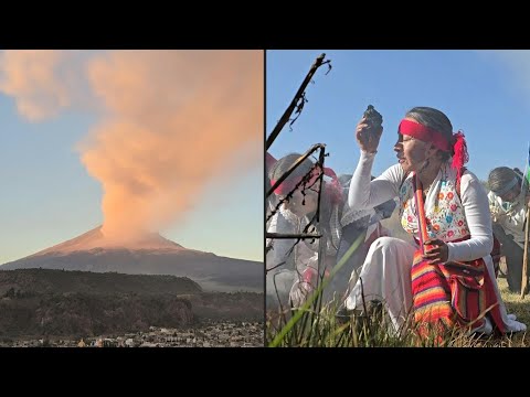 Cantos y danzas por cumpleaños de Don Goyo, el volcán Popocatépetl de México | AFP