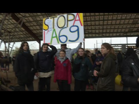 Greta Thunberg se joint à un rassemblement d'opposants à l'autoroute A69 dans le Tarn | AFP Images