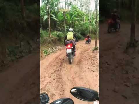 ขี่มอเตอร์ไซค์ลงเขาหลังฝนตก-#S ขี่มอเตอร์ไซค์ลงเขาหลังฝนตก-#S