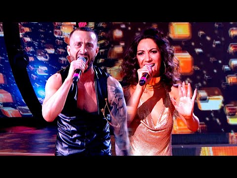 Martín Baclini y Jéssica Abouchain cantaron María de Ricky Martin