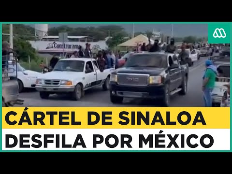 Indignación por el desfile del Cártel de Sinaloa por calles de pueblo mexicano