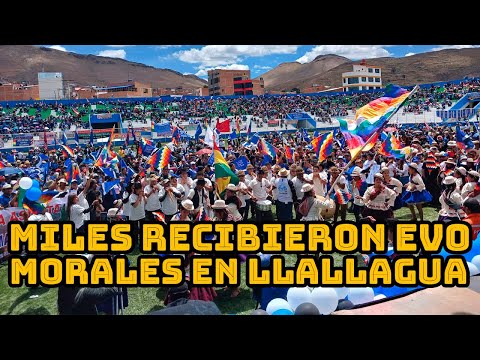 EVO MORALES MARCHA ASI EL ESTADIO DE LLALLAGUA PARA CELEBRAR DIA REVOLUCIÓN CULTURAL BOLIVIA..