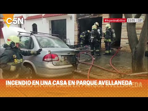 INCENDIO en una CASA de PARQUE AVELLANEDA