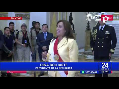 Dina Boluarte tras juramentar como presidenta: Mi primera medida será enfrentar la corrupción