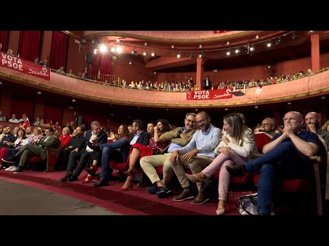 Candidatos del PSOE exprimen sus minutos de fama en campaña