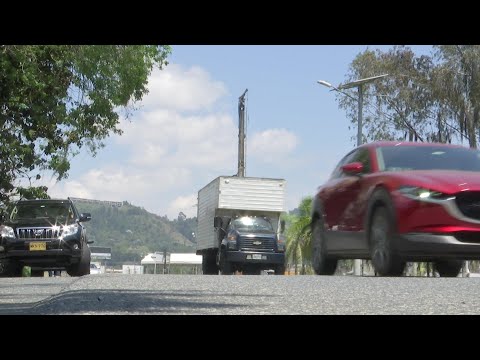 705 uniformados y cámaras vigilan Medellín - Teleantioquia Noticias