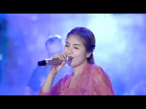 bali tersenyum - indah permata gemoy