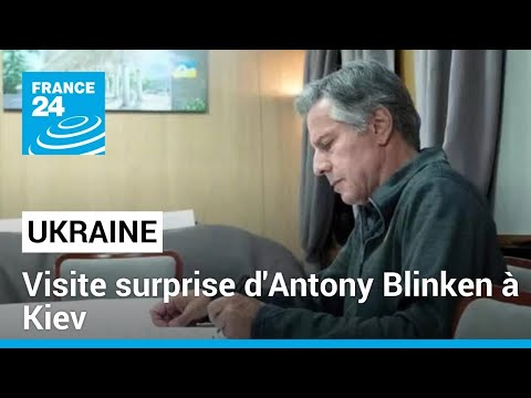 Ukraine : visite surprise du chef de la diplomatie américaine à Kiev • FRANCE 24