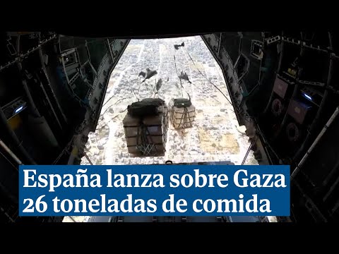 España lanza sobre Gaza 26 toneladas de comida