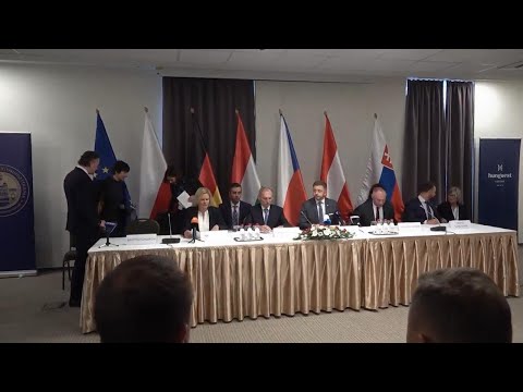 Central European interior ministers agree to step up fight against illegal migration at EU borders