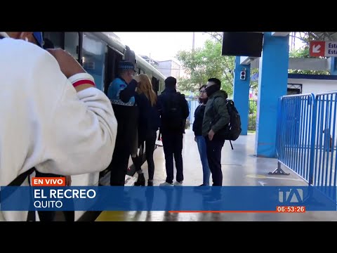El transporte público en Quito cambia su horario de operación