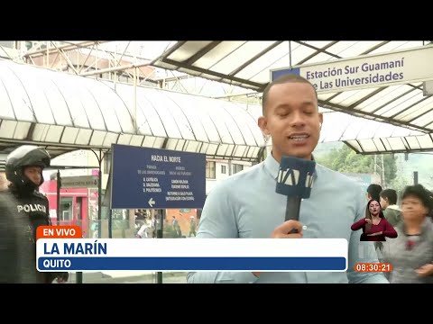 La Policía realiza un operativo de seguridad en el Playón de la Marín, centro de Quito