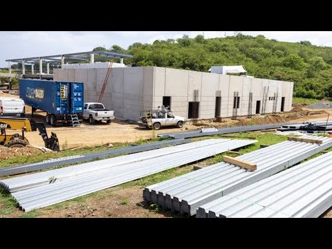 “Viento en popa” la construcción del CDT de Vieques