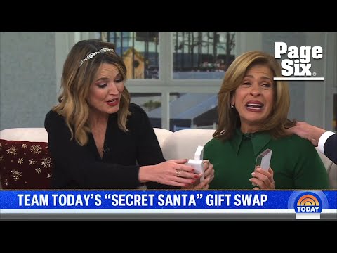 Hoda Kotb gets emotional after thoughtful gift in one of her final 'Today' shows