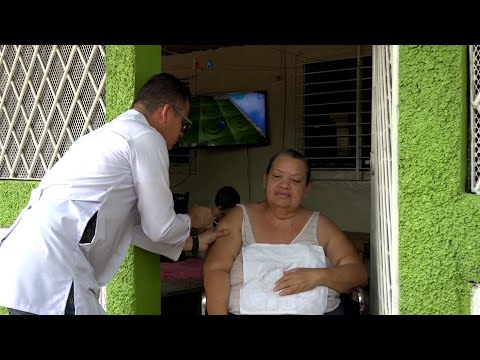 Más de mil familias se inmunizan contra la Covid-19 en Villa Miguel Gutiérrez