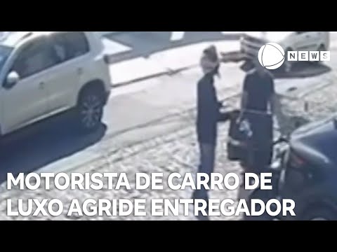 Motorista de carro de luxo agride entregador em Belo Horizonte