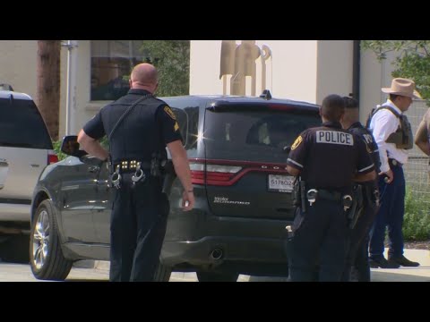 Missing person, several others found in San Antonio traffic stop connected to Oklahoma kidnapping