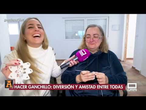 En Casas de Juan Núñez expresan la ilusión navideña haciendo ganchillo | Ancha es Castilla-La Mancha