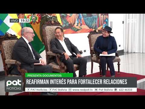 Embajador de España llega a bolivia