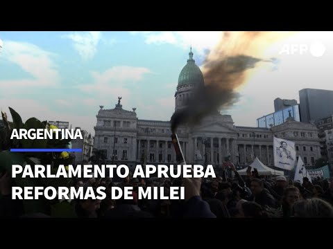 Parlamento argentino aprueba definitivamente paquete de reformas de Milei | AFP