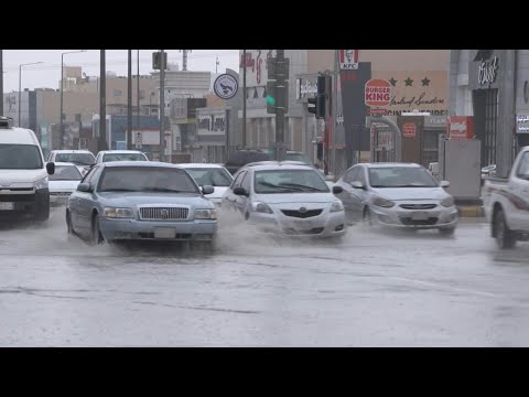 Arabia Saudita cierra escuelas en varias partes del país debido a las fuertes lluvias | AFP