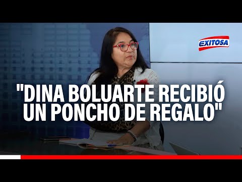Dina Boluarte recibió un poncho de regalo tras ser proclamada como vicepresidenta en 2021