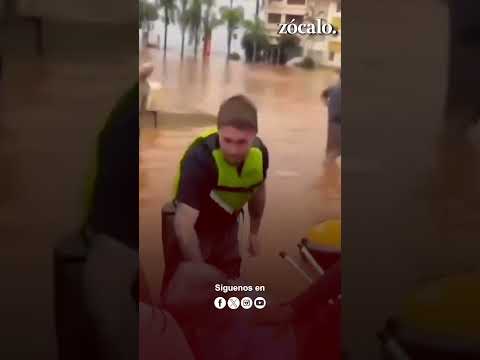 Entre la tragedia que se vive en Brasil por las inundaciones se dio una imagen emotiva