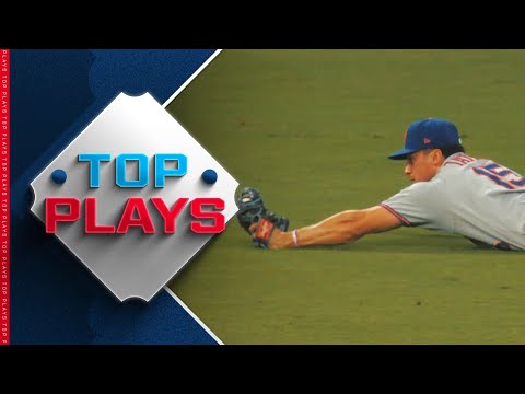 Top MLB Plays of 8/23/25 (Tyrone Taylor’s DIVING catch, Kyle Isbel lays out, and MORE!)