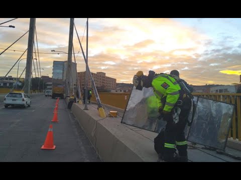 Obras de ampliación de barandas del Puente de las Américas en proceso