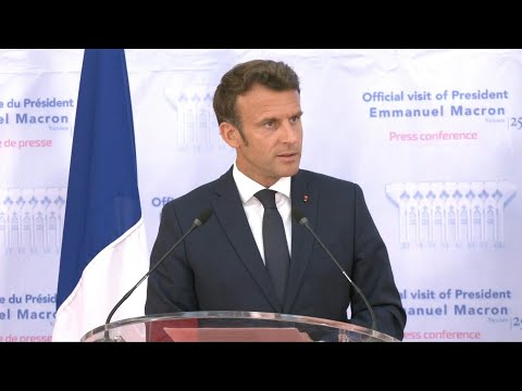 Colonisation au Cameroun: Macron s'engage à ouvrir les archives | AFP Extrait
