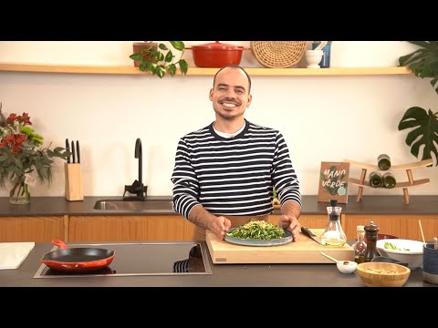 Bien con Lourdes - Cocinamos ensalada de Kale y Parmesano con Omar Ischy Morales