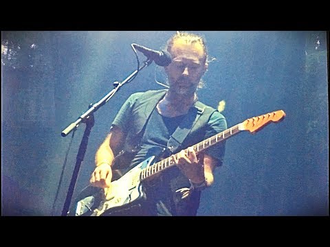 RADIOHEAD - I Promise  *first time gigged in 21 years* Front Row