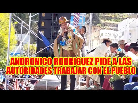 ANDRONICO RODRIGUEZ EN EL ACTO DE POSESIÓN DEL MUNICIPIO DE PALCA DEPARTAMENTO DE LA PAZ..