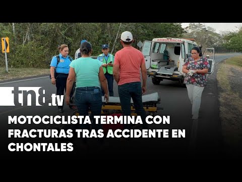 Motociclista resulta con fracturas tras impactar con un cabezal en Quinama, Chontales - Nicaragua