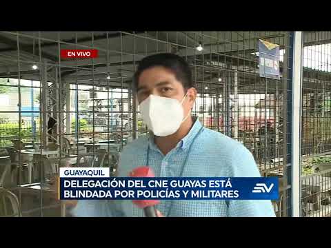 Vigilan el reconteo de actas en Guayas, bajo fuerte resguardo policial y militar