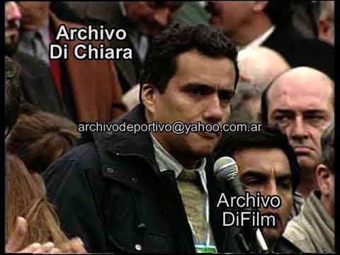 Marcha Federal en Plaza de Mayo con Víctor De Gennaro Hugo Moyano Perro Santillan 1994 DiFilm