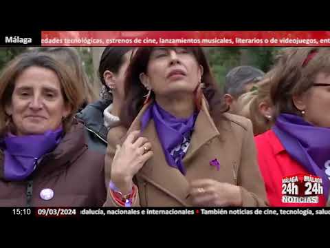 Noticia - Las ministras socialistas y las de Sumar comparten manifestación del 8M