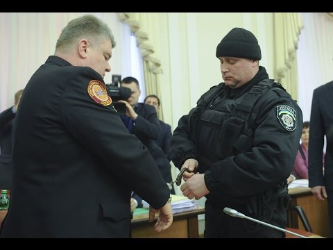 Правоохранители задержали главу ГСЧС прямо на заседание Кабинета министров (Видео)