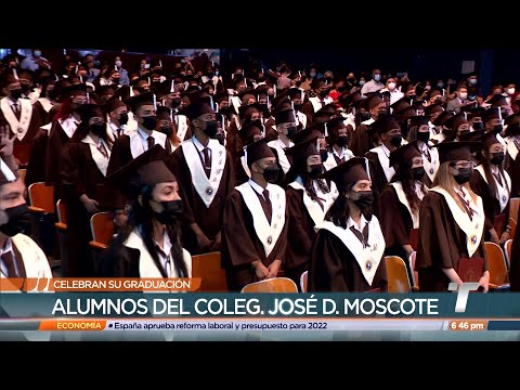 Estudiantes del Instituto José Dolores Moscote lograron celebrar su graduación