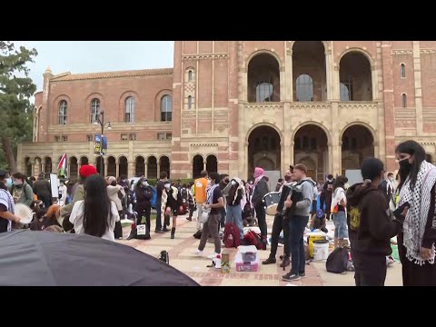 Pro-Palestinian encampment pops up at UCLA