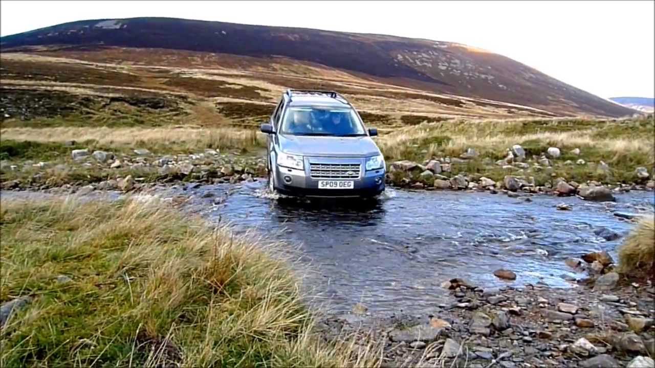 Land Rover Freelander 2 displaying off-road capabilities