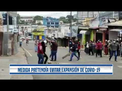 Comerciantes se resisten a desalojo en Cobán, Alta Verapaz