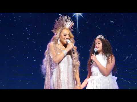 Mariah Carey - Jesus Born on this day / One child - Montréal 29th 2023